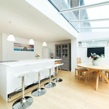 Aderta Stylish House Villa Poole Esterno foto